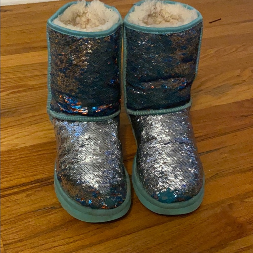Sequin Ugg’s